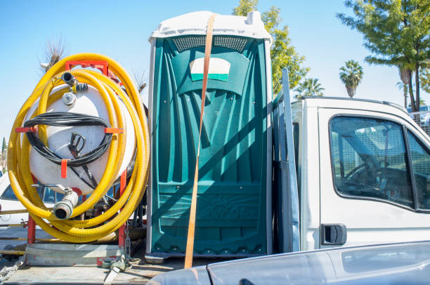 Best Affordable porta potty rental  in Hampton, IA