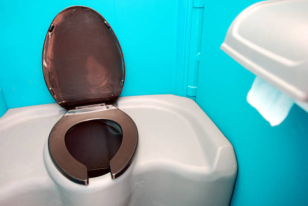 Best Wedding porta potty rental  in Hampton, IA